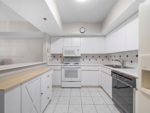 5th image of 9455 Collins Ave APT 501