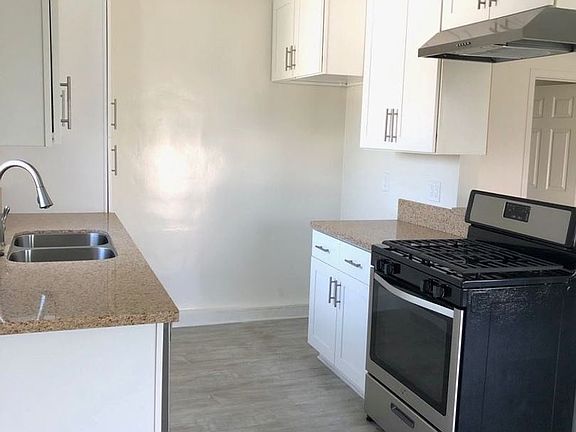 2nd image of 2248 Canyon Dr APT C