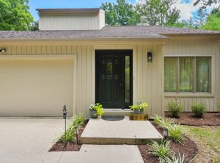3512 Winding Dr, Lexington, KY 40517