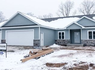 4770 N Vincent Dr, Appleton, WI 54913