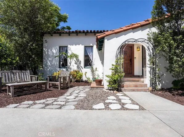 989 Coronado Dr, Glendale, CA 91206