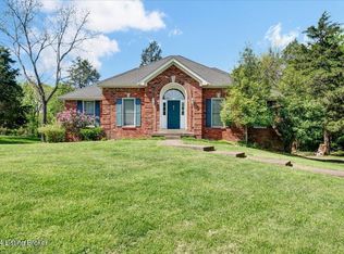 3104 Thoroughbred Ct, Crestwood, KY 40014