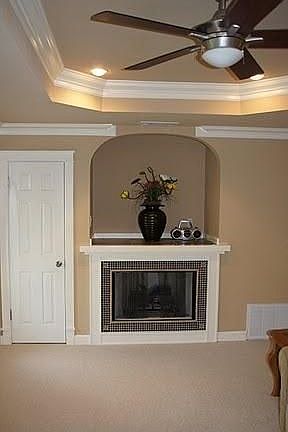 4th image of 410 Brooks Cir