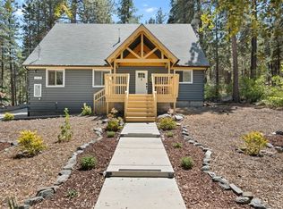 1535 Linnet Rd, Wrightwood, CA 92397