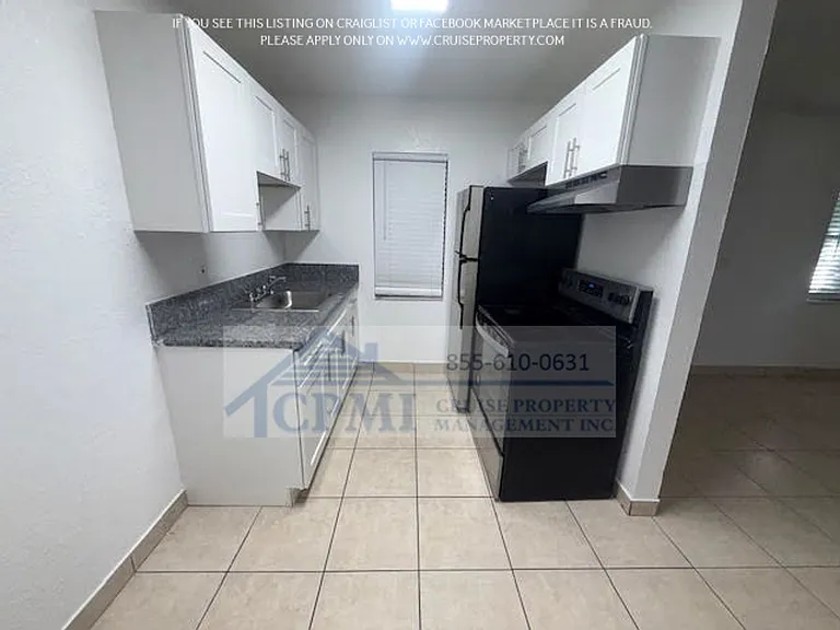 Riverside Manor/N'ice Apartments - 889 Riverside Drive, Ft. Lauderdale, FL 33312 — Photo 31