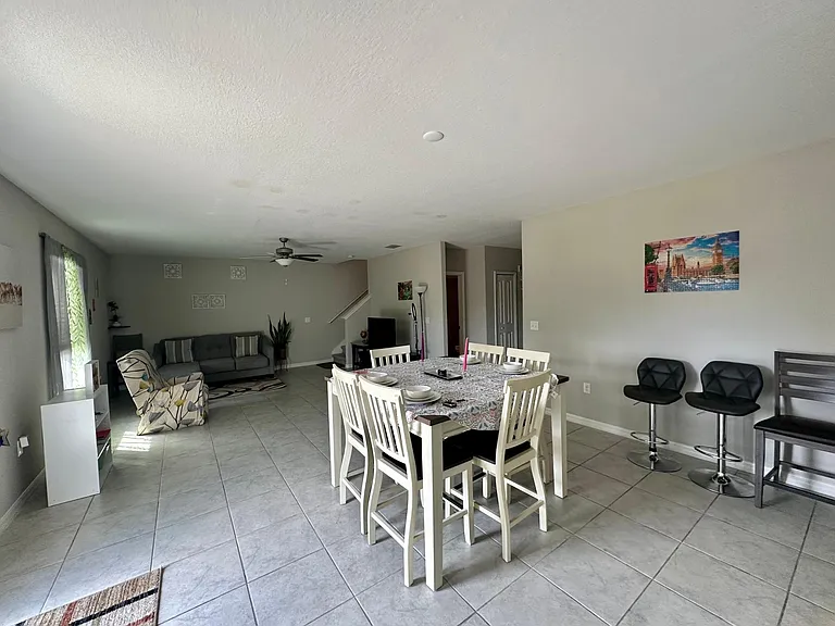 5415 Amaryllis Garden St — Photo 9