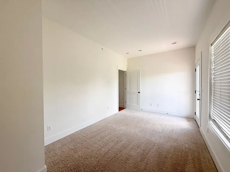 105 Allison Way — Photo 27