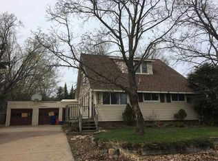 1102 Knauf St, Rothschild, WI 54474