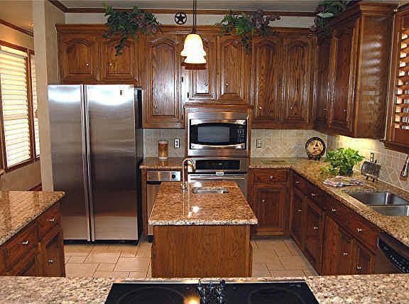5th image of 100 Bridlewood Ct
