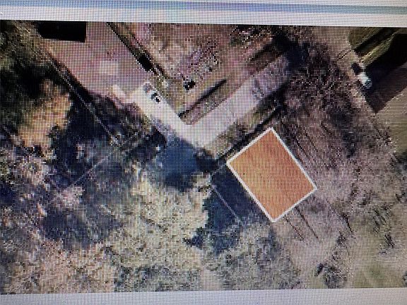 3rd image of 945 Junell St
