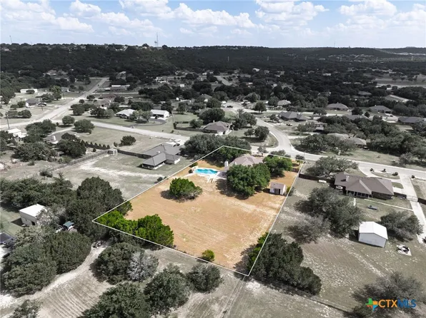 812 Taylor Creek Rd, Copperas Cove, TX 76522