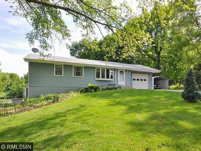 1st image of 27175 Beverly Dr