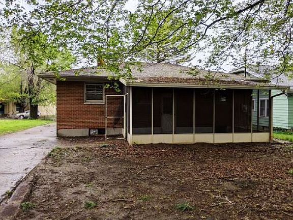 2nd image of 1706 Eldora Dr
