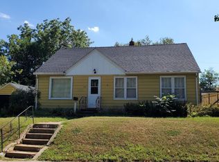 1988 Fremont Ave, Saint Paul, MN 55119