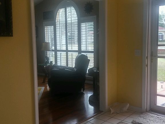 3rd image of 1850 Southbay Dr