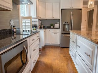 415 Country Club Blvd, Summerville, SC 29483