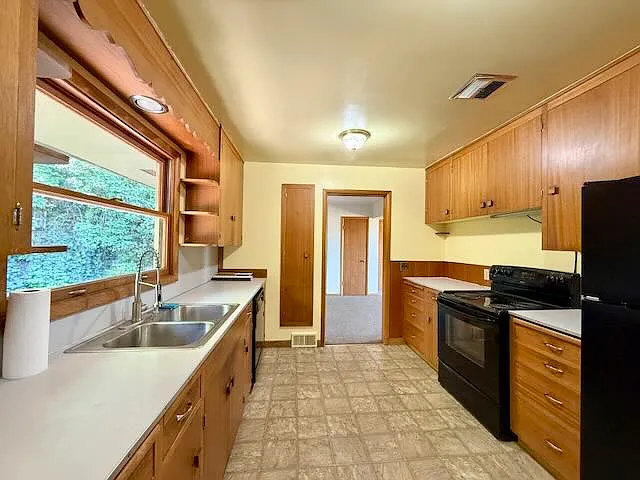 800 E Scenic Dr — Photo 13