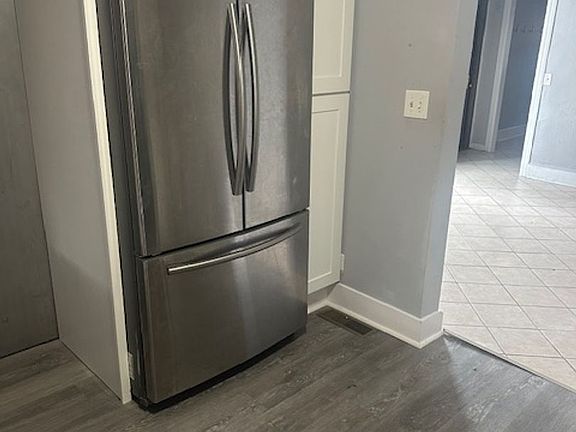 2nd image of 3706 Mintwood St