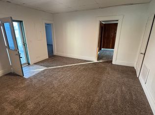 4237 Greenleaf Rd, Sellersburg, IN 47172