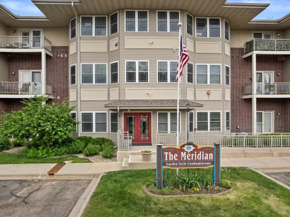 410 New Age Cir APT 208, Verona, WI 53593