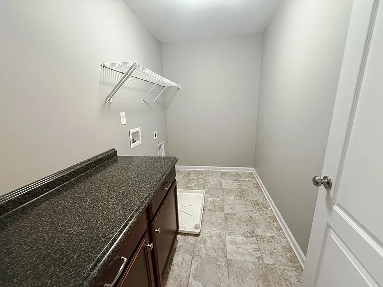 268 Chatfield Dr — Photo 18