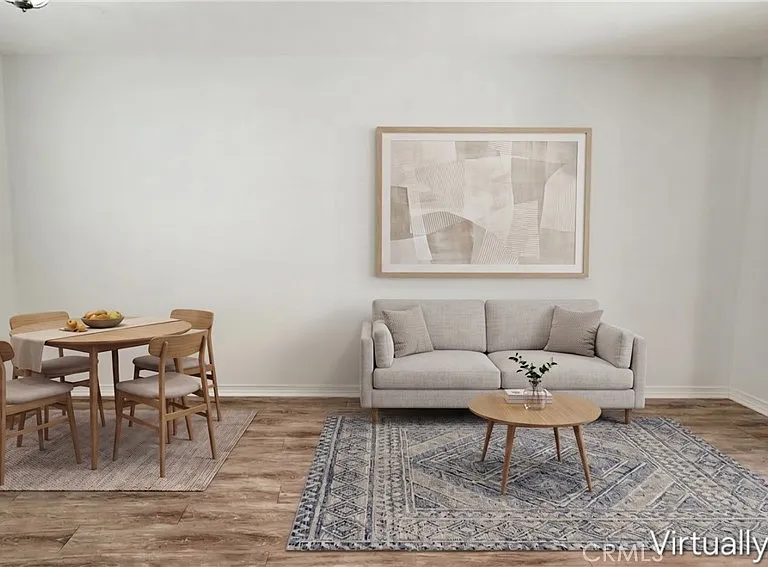 1675 Gramercy Ave — Photo 3