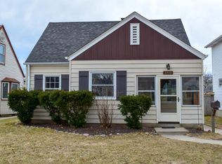 2748 S 48th St, Milwaukee, WI 53219