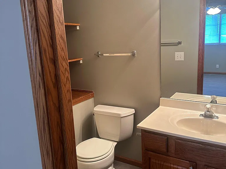 5024 Spaulding St — Photo 15