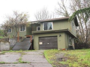 317 Rodale Dr, Eagle Pt, OR 97524