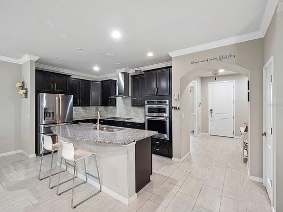 5th image of 7118 Enchanted Lake Dr