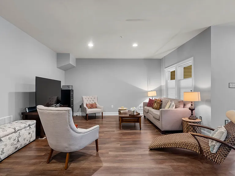 11826 Mango Ln — Photo 37