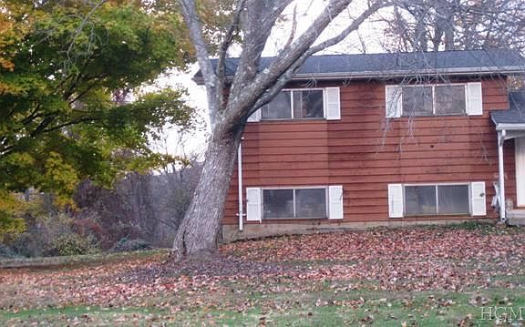 2nd image of 24 Mountain Brook Dr