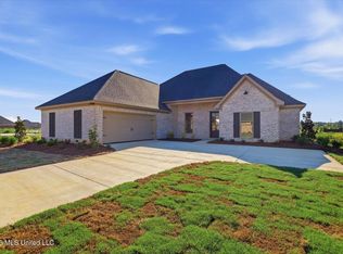 139 Palace Xing, Flowood, MS 39232