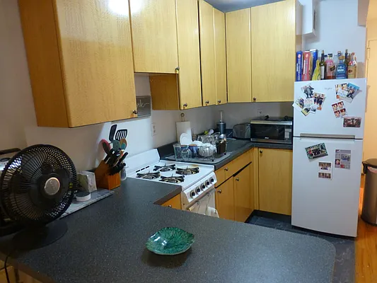 Rented by Charie Properties LLC | media 16