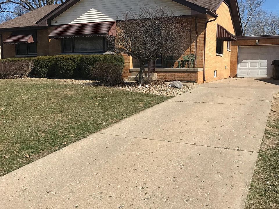 1st image of 4910 N Melody Ln