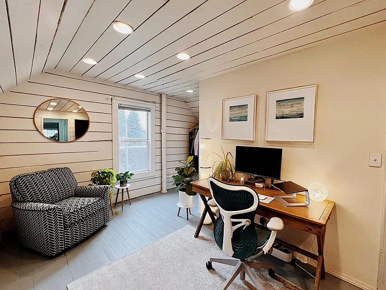 Upstairs bedroom (set up as an office)