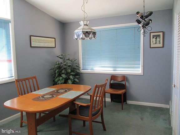 4th image of 8900 Beauchamp Dr