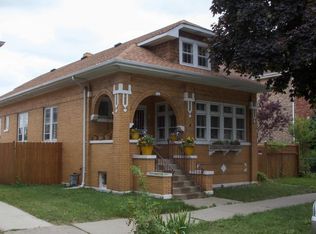 6151 S 75th Ave, Summit, IL 60501