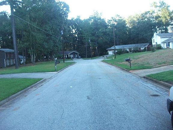 5th image of 3631 Londonderry Ct