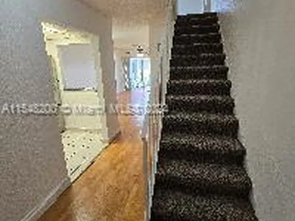 9365 Fontainebleau Blvd APT E229, Miami, FL 33172