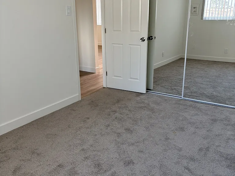 Del Mar 2bdrm