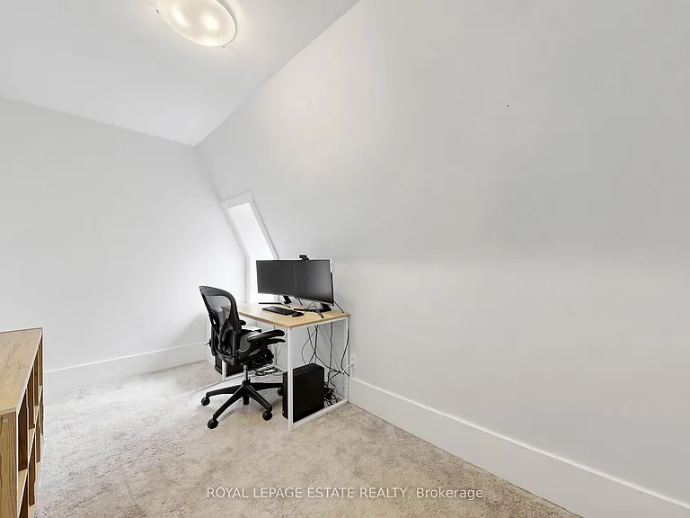 280 Silver Birch Ave — Photo 25