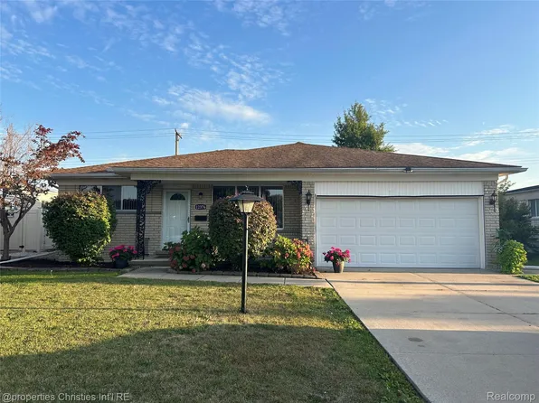 12376 Canterbury Dr, Sterling Heights, MI 48312