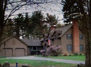 43 Ladyslipper Ln, Northampton, MA 01062