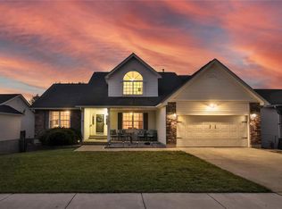 13237 Wintergreen Estates Dr, Fenton, MO