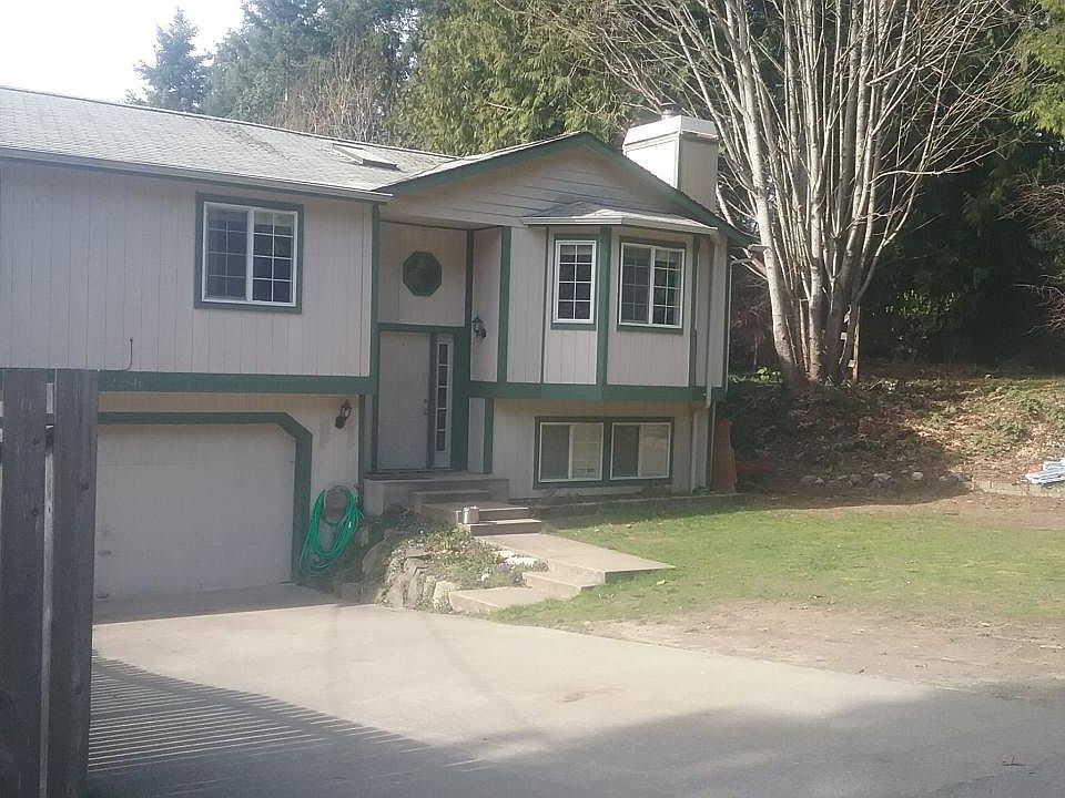 1st image of 22546 Sunridge Way NE