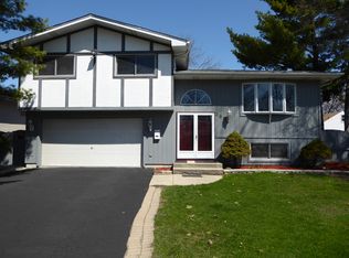 368 E Dickens Ave, Northlake, IL 60164