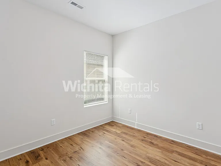 12866 - 12868 W. Wheatland St. — Photo 11