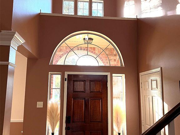 2nd image of 19310 Jeckell Isles Ct