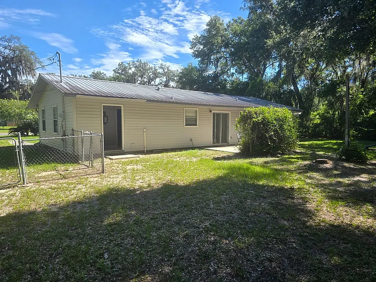 6853 Grove Rd — Photo 25